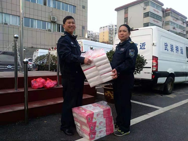 1552029104711530.jpg 1.jpg