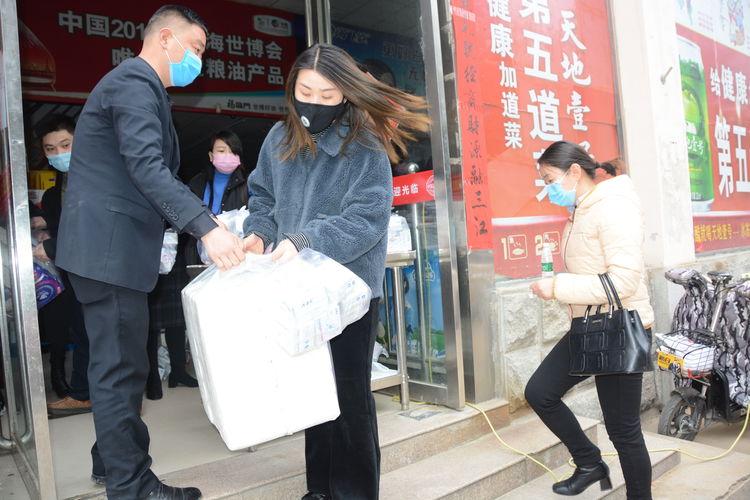 1583736255488082.jpg 92ee98c0-60ec-11ea-8cbb-d32bd7d999f8.jpg