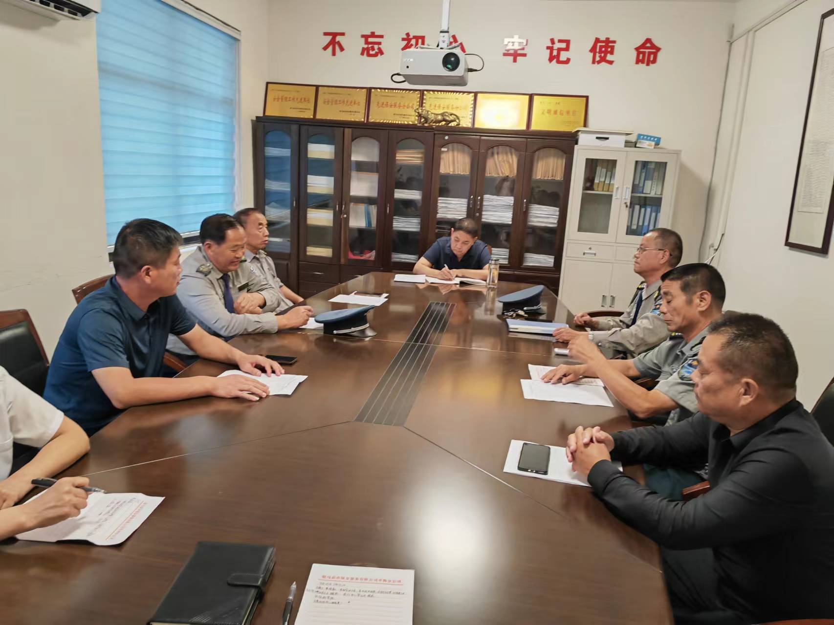 1727601910406054.jpg 1727601910406054.jpg